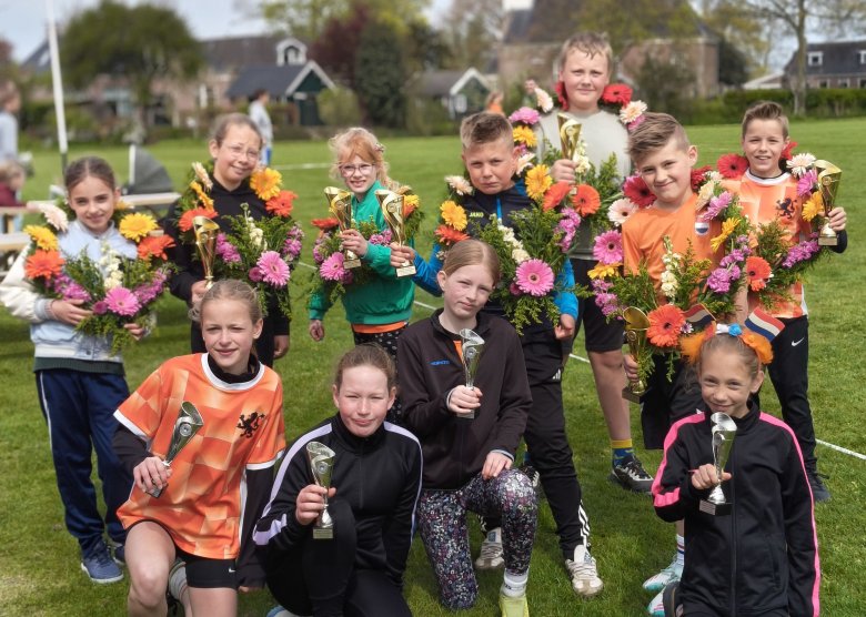 Jeugd alle priiswinners.jpg